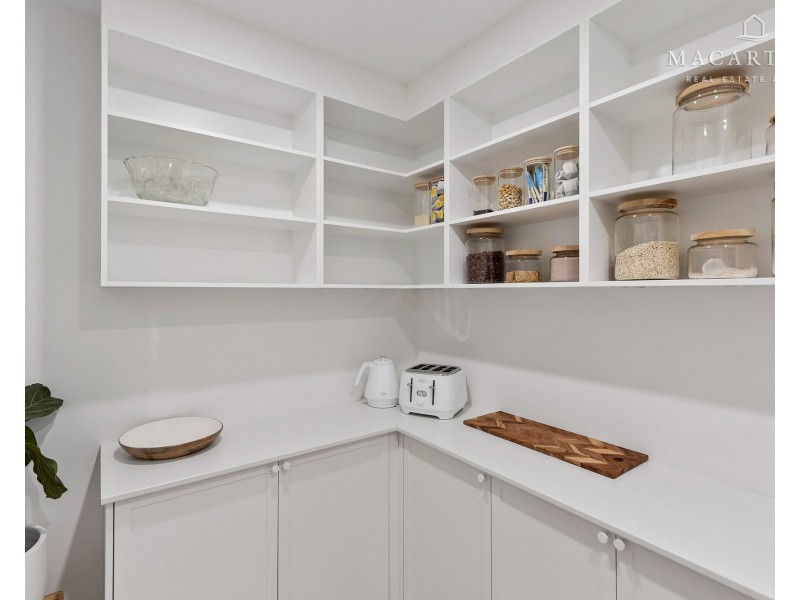 126 Muttama Parade, Gobbagombalin NSW 2650