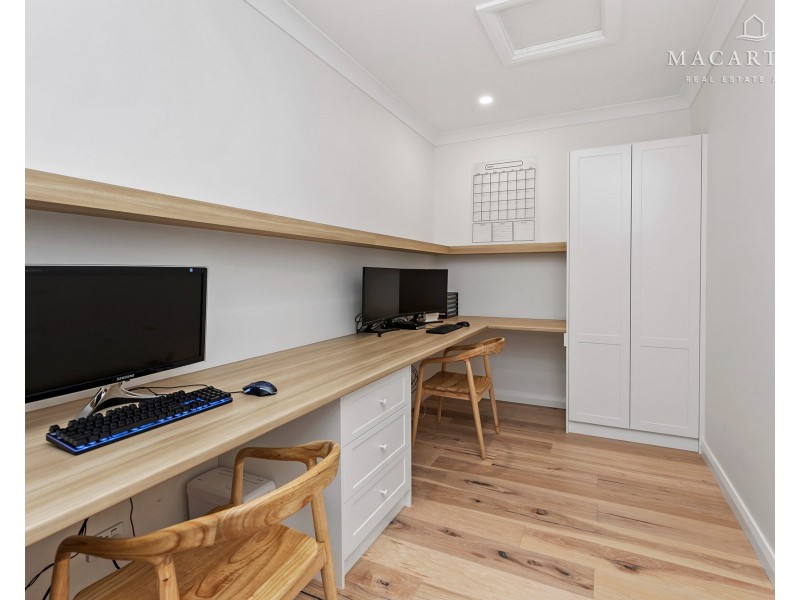 126 Muttama Parade, Gobbagombalin NSW 2650