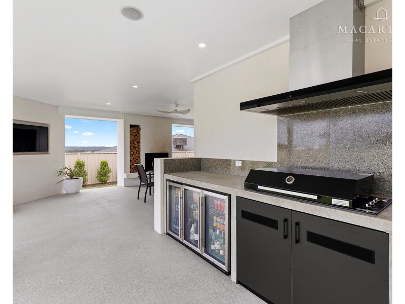 126 Muttama Parade, Gobbagombalin NSW 2650