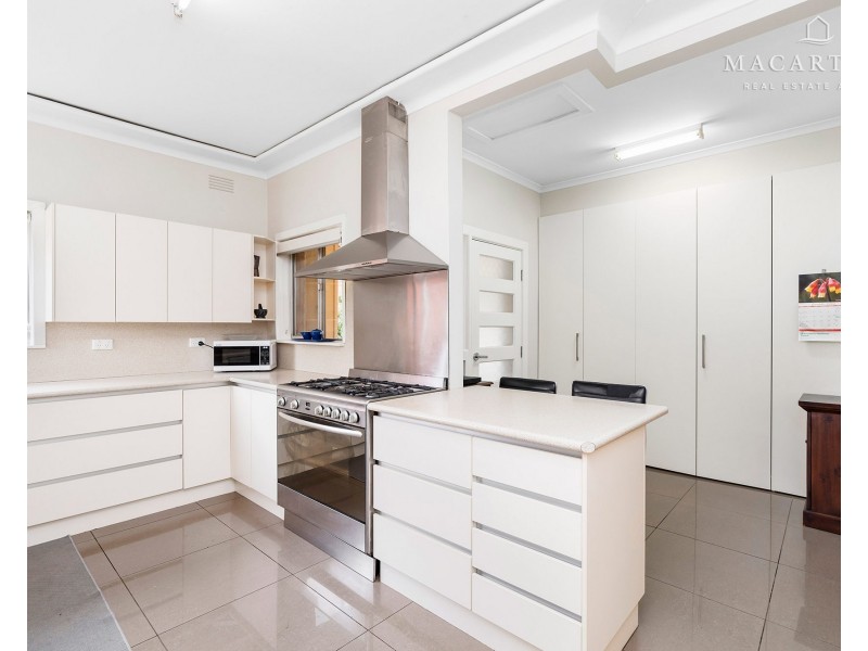 28 Hodson Avenue, Turvey Park NSW 2650