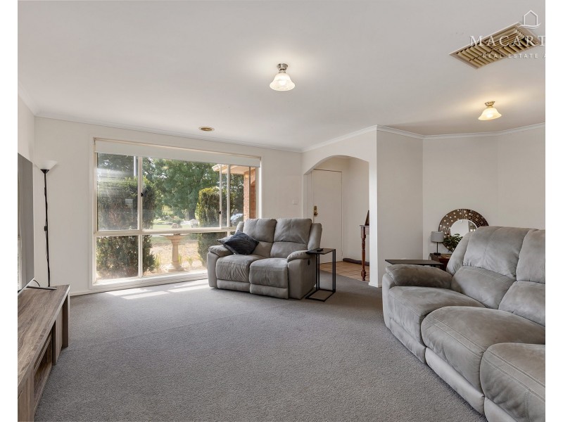 22 Doman Street, Estella NSW 2650