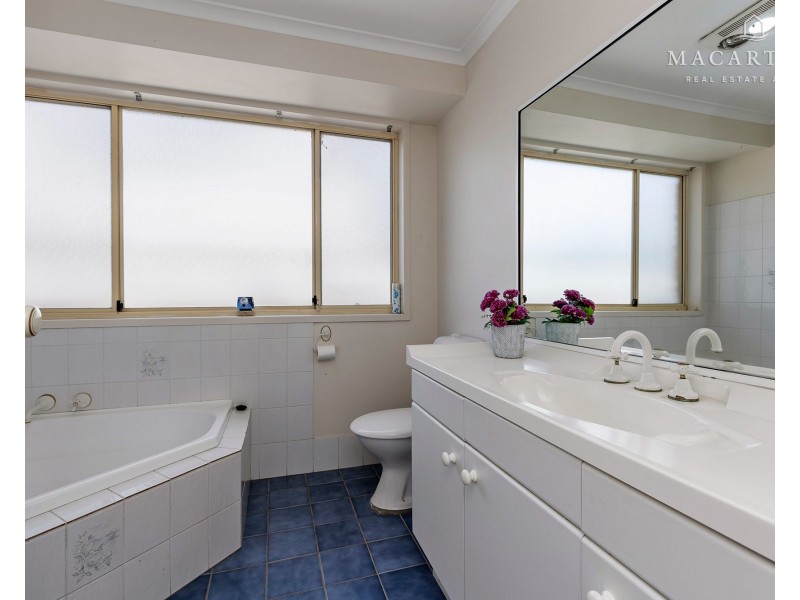 22 Doman Street, Estella NSW 2650