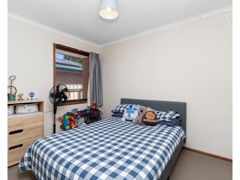 13 Goborra Street, Glenfield Park NSW 2650