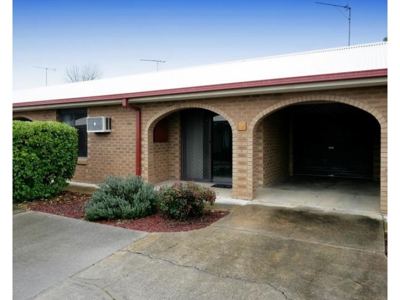 9/5 Langdon Avenue, Wagga Wagga NSW 2650