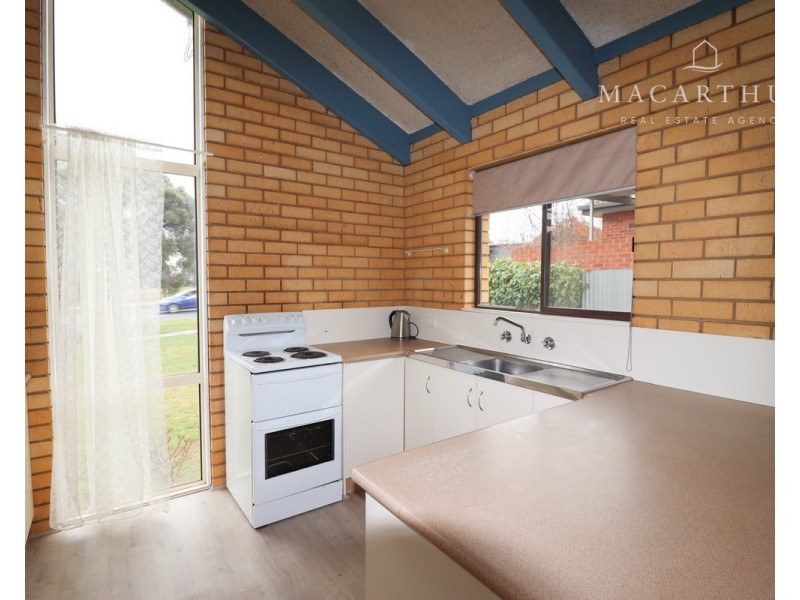170 Fernleigh Road, Mount Austin NSW 2650