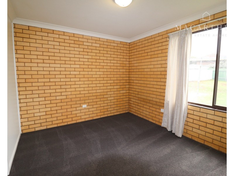 170 Fernleigh Road, Mount Austin NSW 2650