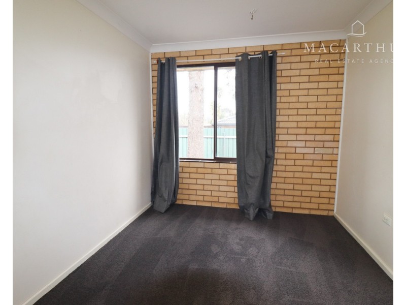170 Fernleigh Road, Mount Austin NSW 2650