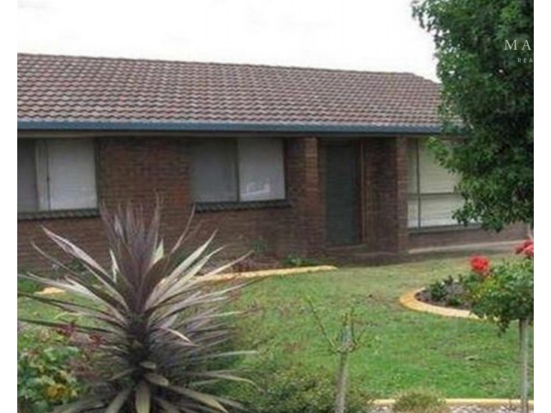 81 Mckell Avenue, Mount Austin NSW 2650