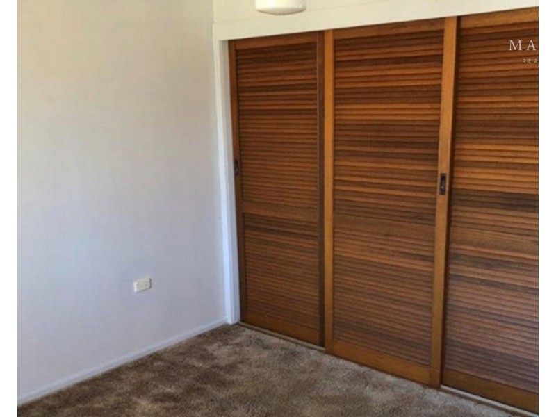 81 Mckell Avenue, Mount Austin NSW 2650