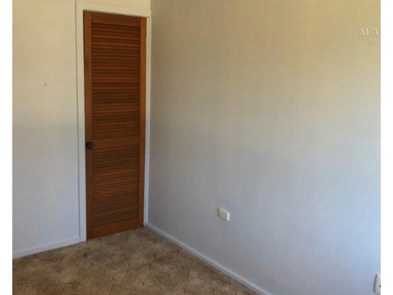 81 Mckell Avenue, Mount Austin NSW 2650