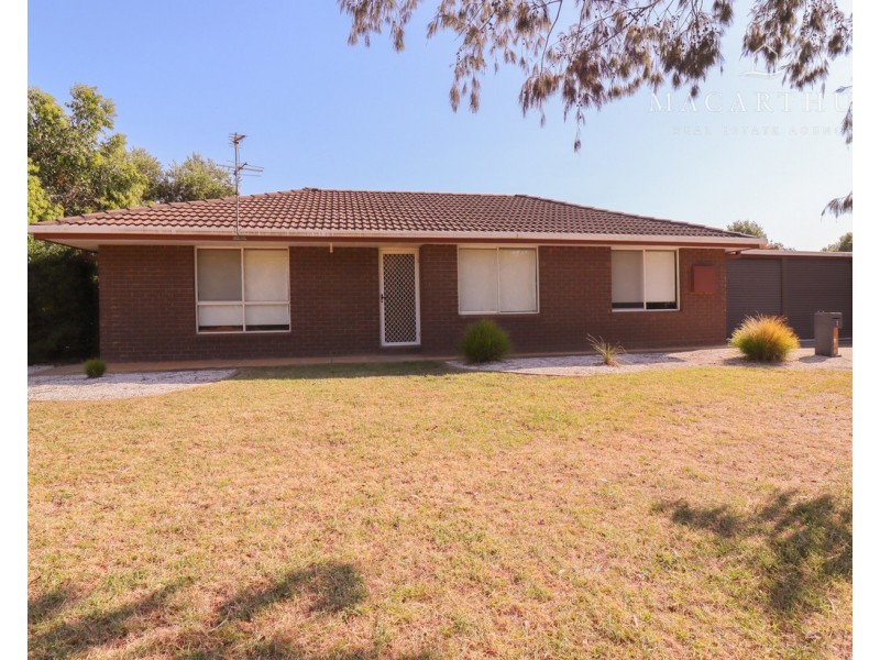 1 Wiradjuri Crescent, Wagga Wagga NSW 2650