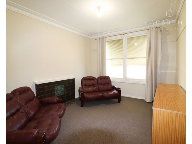 25 Phillip Street, Mount Austin NSW 2650