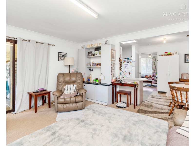 6 Malta Crescent, Ashmont NSW 2650