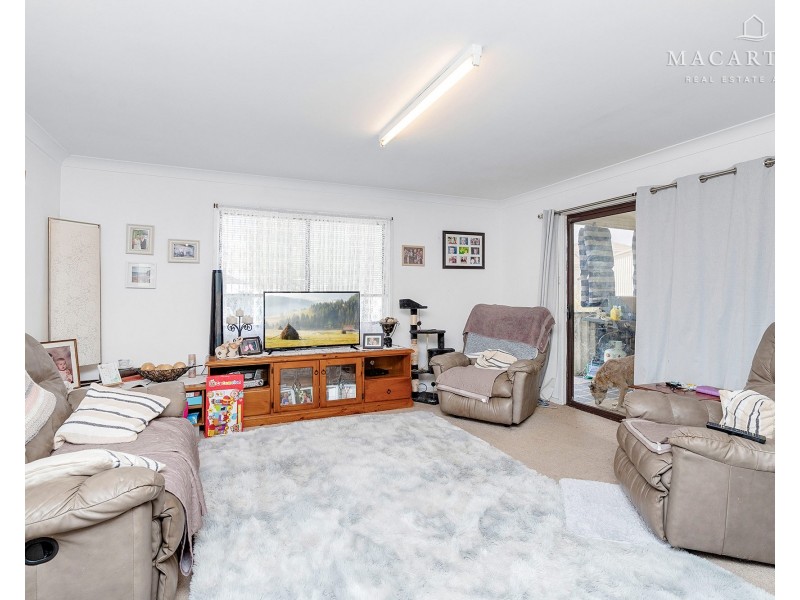 6 Malta Crescent, Ashmont NSW 2650