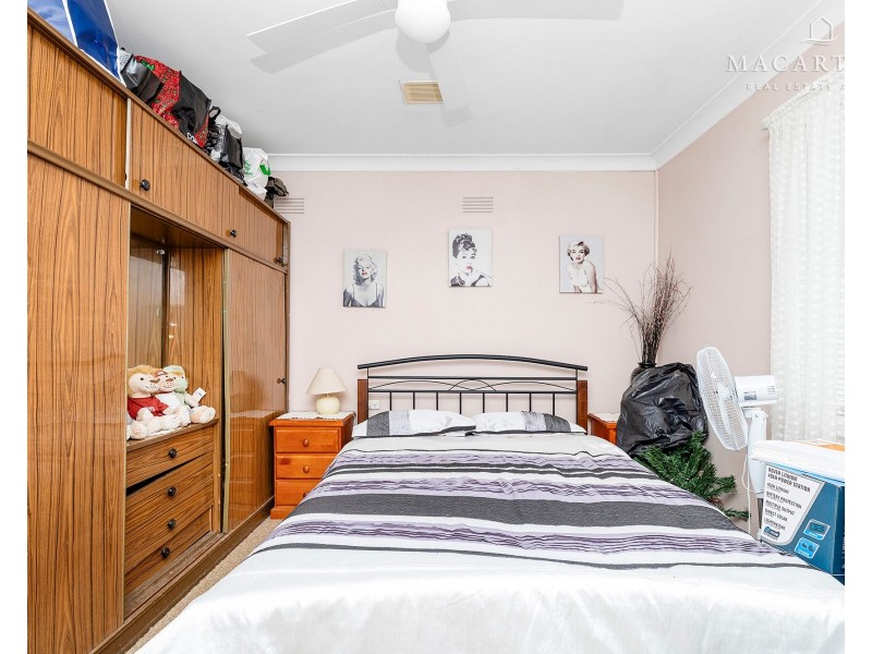 6 Malta Crescent, Ashmont NSW 2650