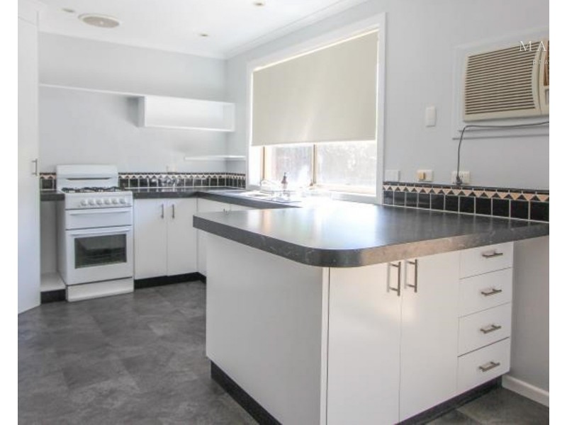 3/3 Leena Place, Wagga Wagga NSW 2650