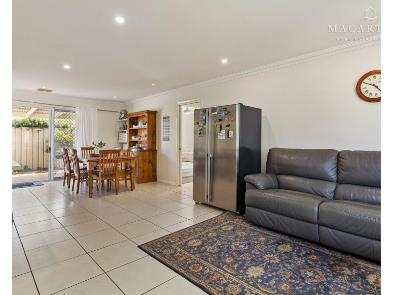 1/3 Bogong Crescent, Tatton NSW 2650