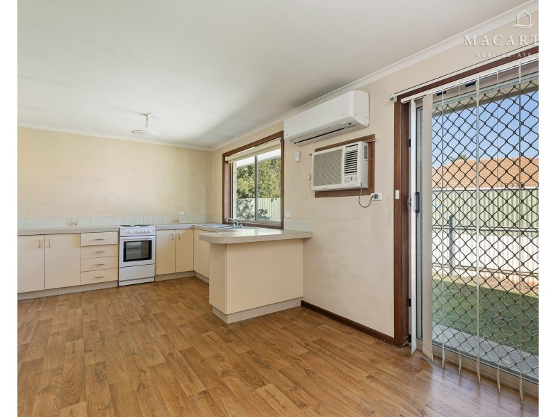 16/3 Leena Place, Wagga Wagga NSW 2650