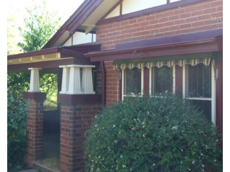 13 Bimbeen Street, Turvey Park NSW 2650
