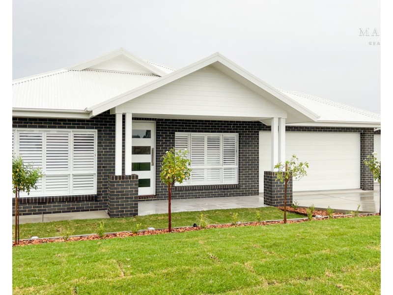 24 Flintwood Street, Forest Hill NSW 2651