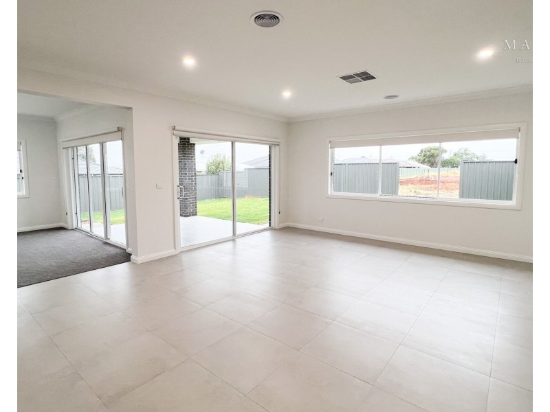 24 Flintwood Street, Forest Hill NSW 2651