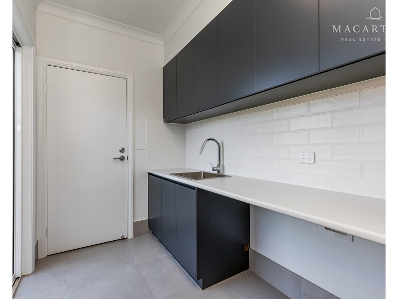 24 Flintwood Street, Forest Hill NSW 2651