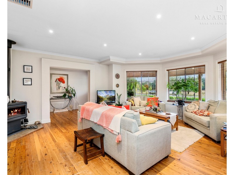 43 Alfred Street, Oura NSW 2650