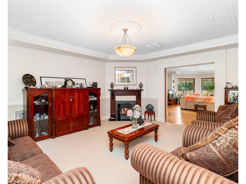 43 Alfred Street, Oura NSW 2650