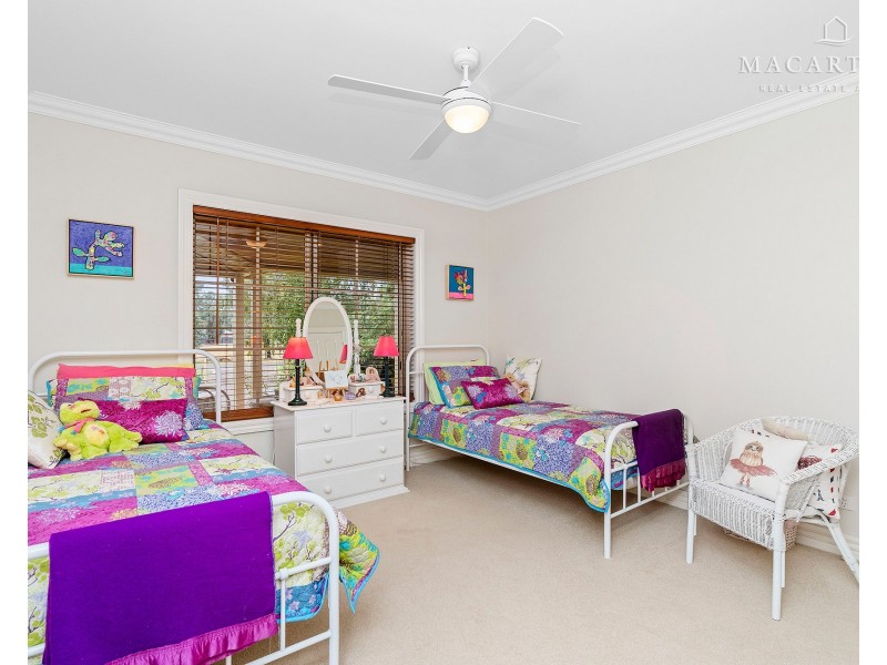 43 Alfred Street, Oura NSW 2650