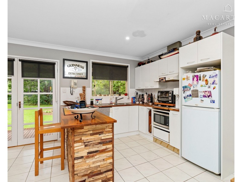 43 Alfred Street, Oura NSW 2650
