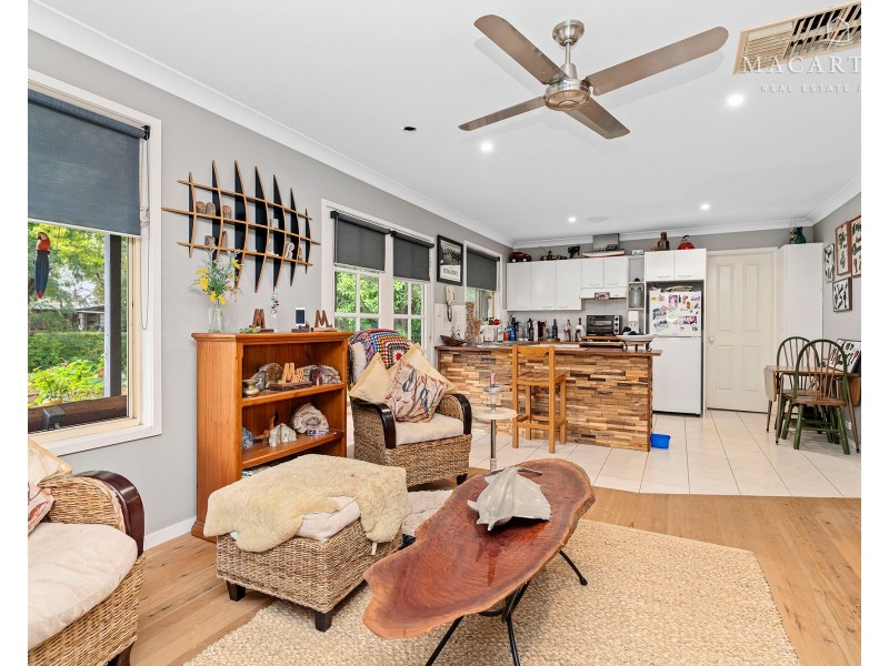 43 Alfred Street, Oura NSW 2650
