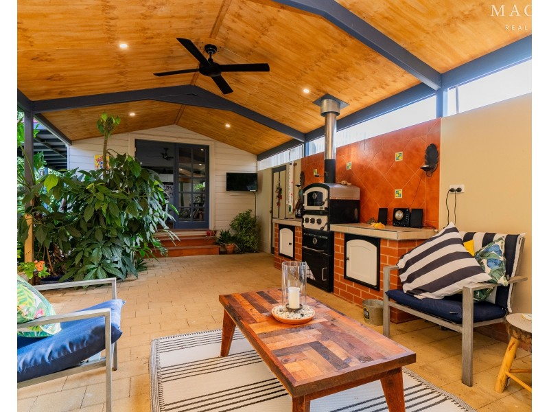 43 Alfred Street, Oura NSW 2650