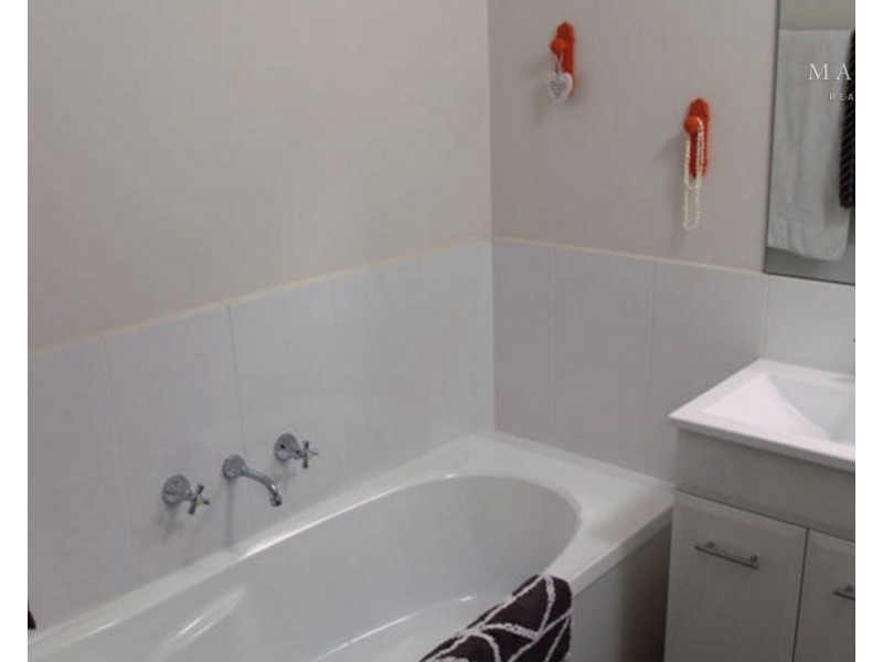 7/6-14 Mirrul Street, Glenfield Park NSW 2650