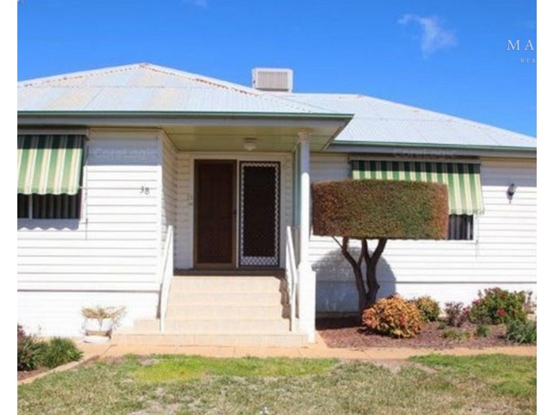 38 Jack Avenue, Mount Austin NSW 2650