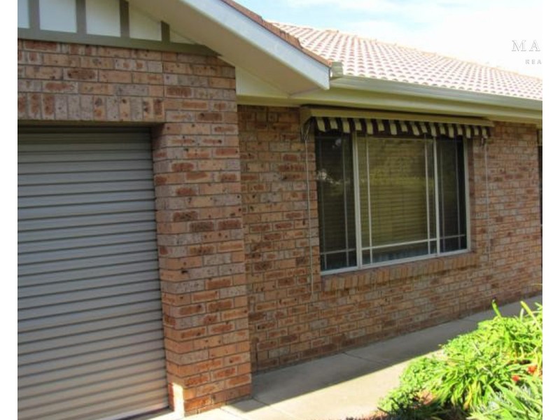 1/7 Jacaranda Drive, Lake Albert NSW 2650