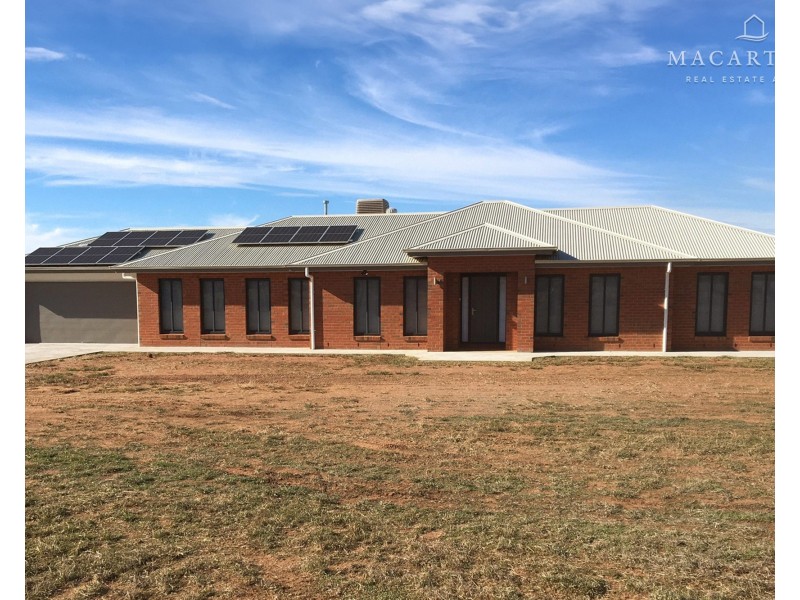 77 Learys Lane, Coolamon NSW 2701