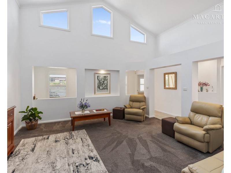 20 Yanko Crescent, Bourkelands NSW 2650