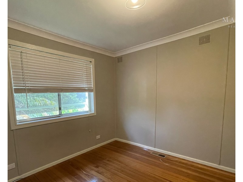 24 Croaker Street, Turvey Park NSW 2650