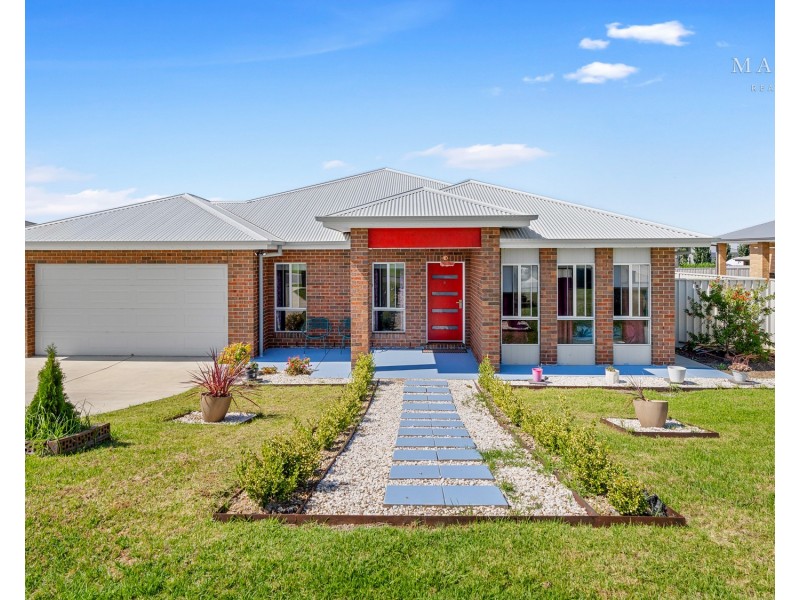 6 Jade Place, Estella NSW 2650