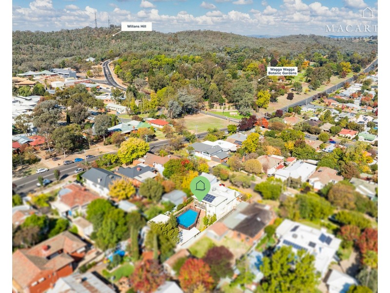 1 Sunshine Avenue, Turvey Park NSW 2650