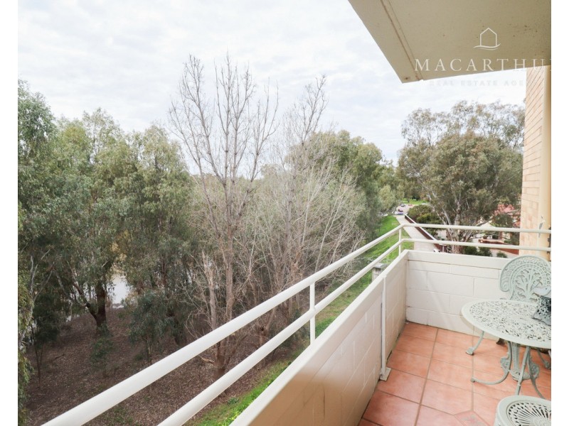 18/7 Sturt Street, Wagga Wagga NSW 2650