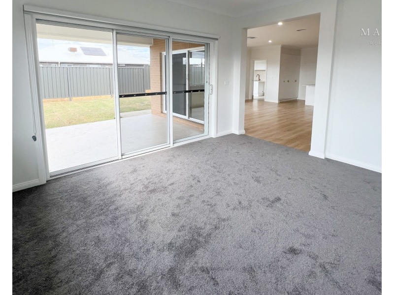 28 Flintwood Street, Forest Hill NSW 2651