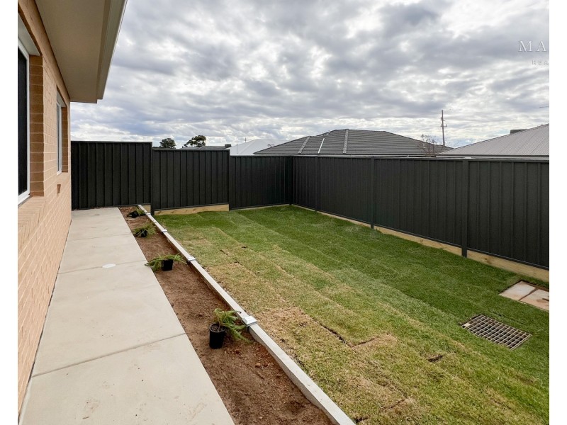 28 Flintwood Street, Forest Hill NSW 2651