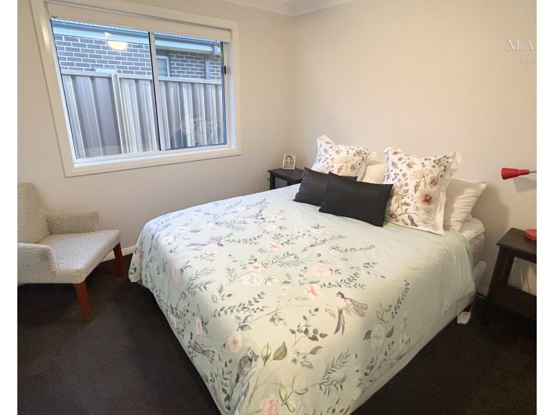 1/114 Brooklyn Drive, Bourkelands NSW 2650