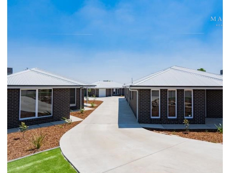 2/26 Quandong Place, Forest Hill NSW 2651
