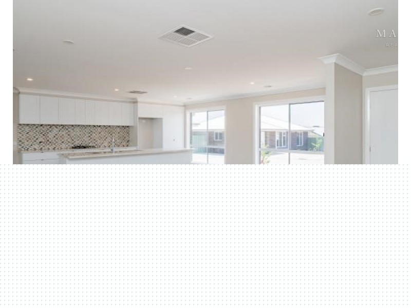 2/26 Quandong Place, Forest Hill NSW 2651