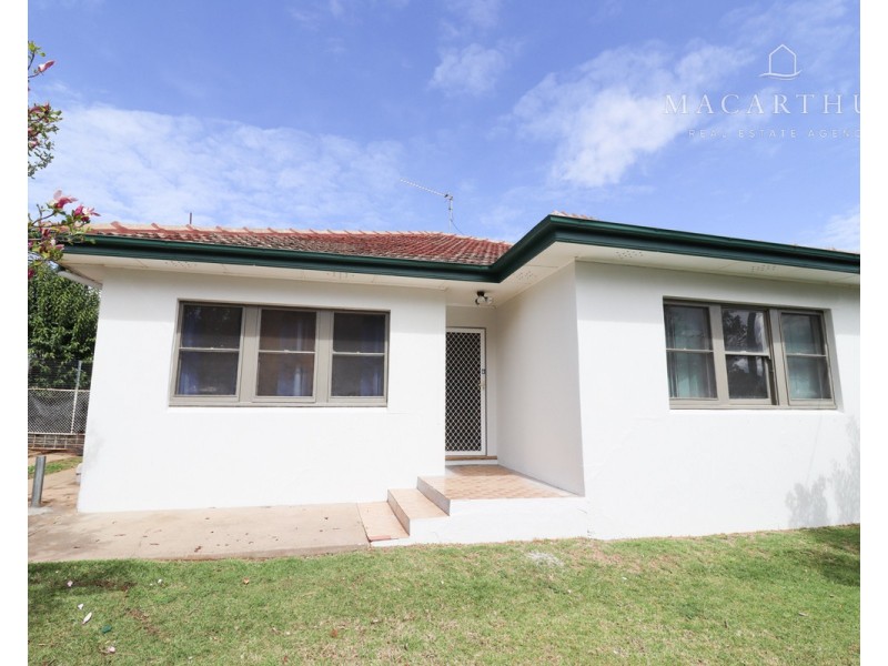 158 Fernleigh Road, Mount Austin NSW 2650