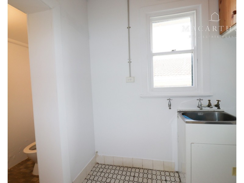 158 Fernleigh Road, Mount Austin NSW 2650