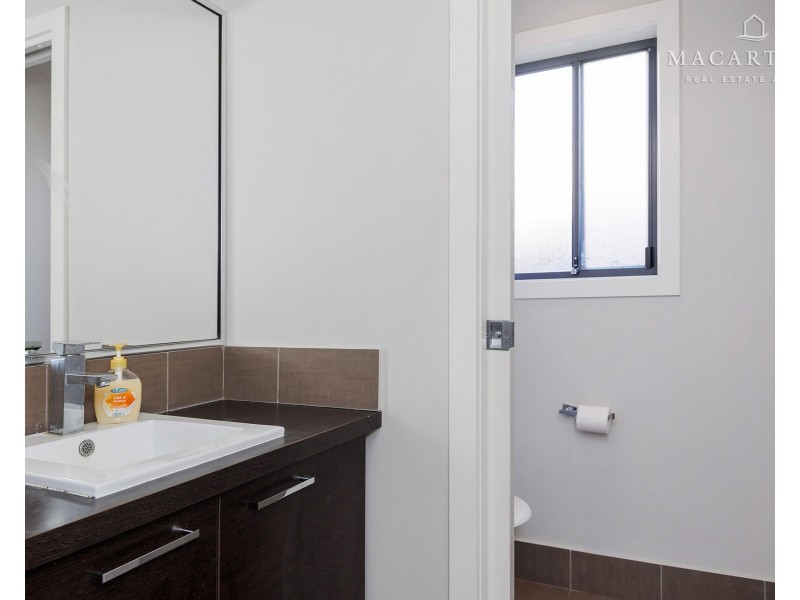 54 Barrima Drive, Glenfield Park NSW 2650