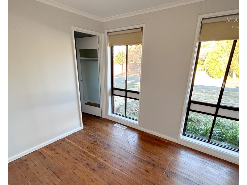 16 Cox Avenue, Forest Hill NSW 2651